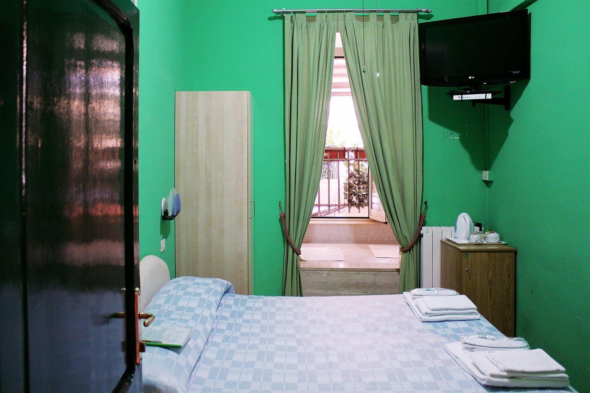 Pensión A San Pietro Bed 2*