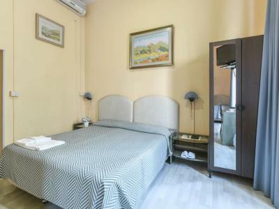 A San Pietro Bed Pensión 2*